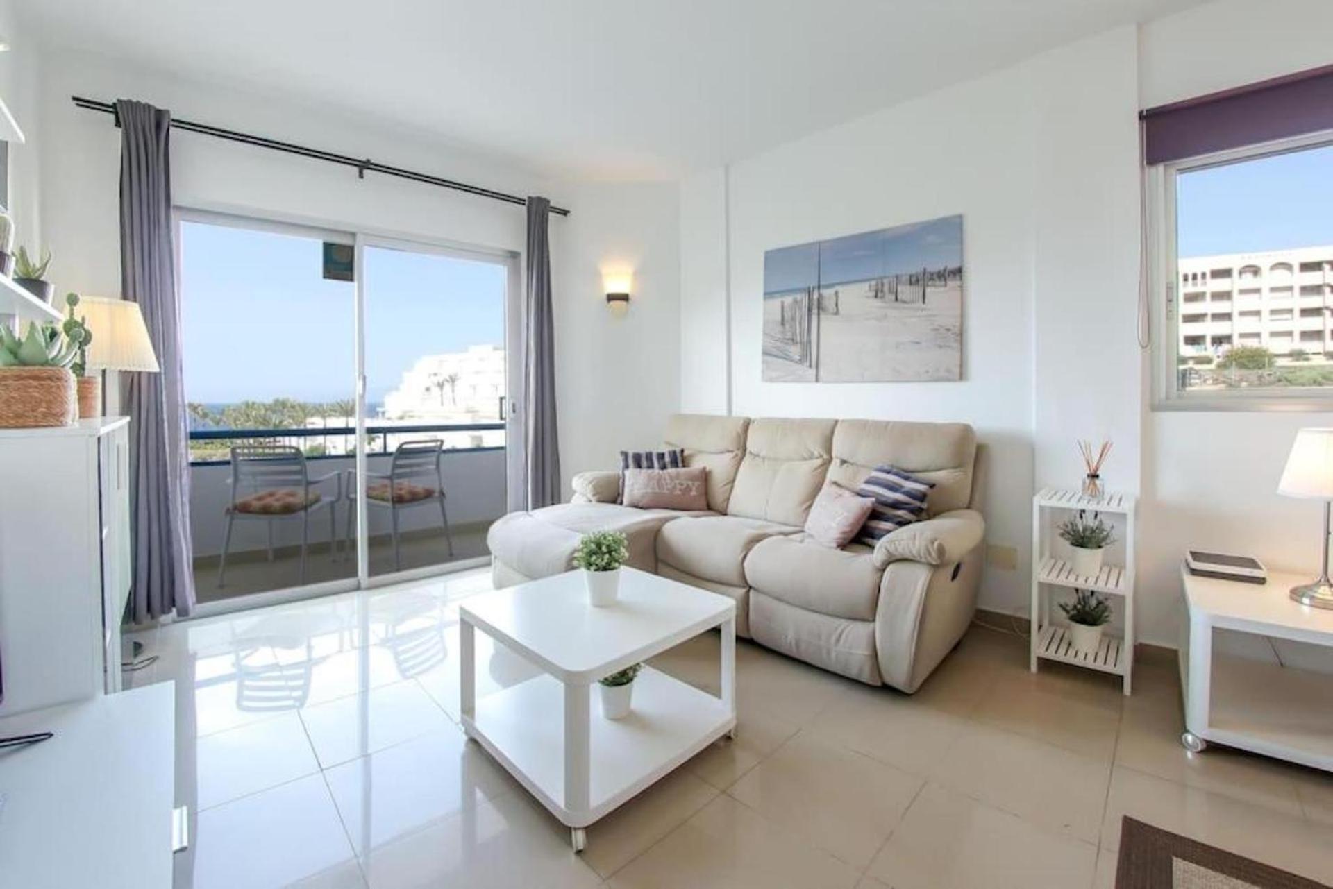 פלאיה פראיסו Amazing 2 Bedroom Flat With Beachfront And Pool, Paraiso Del Sur A306 מראה חיצוני תמונה
