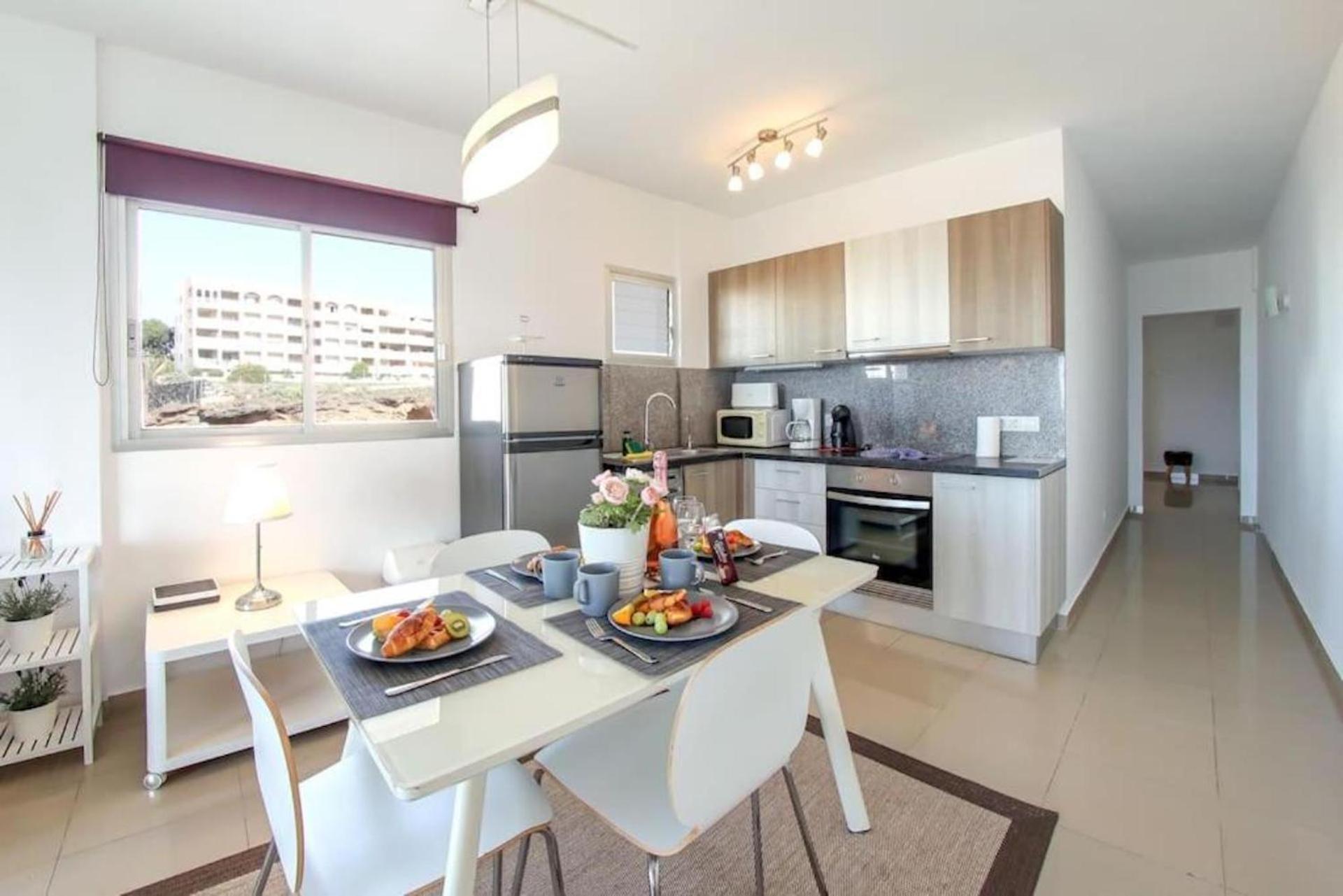 פלאיה פראיסו Amazing 2 Bedroom Flat With Beachfront And Pool, Paraiso Del Sur A306 מראה חיצוני תמונה