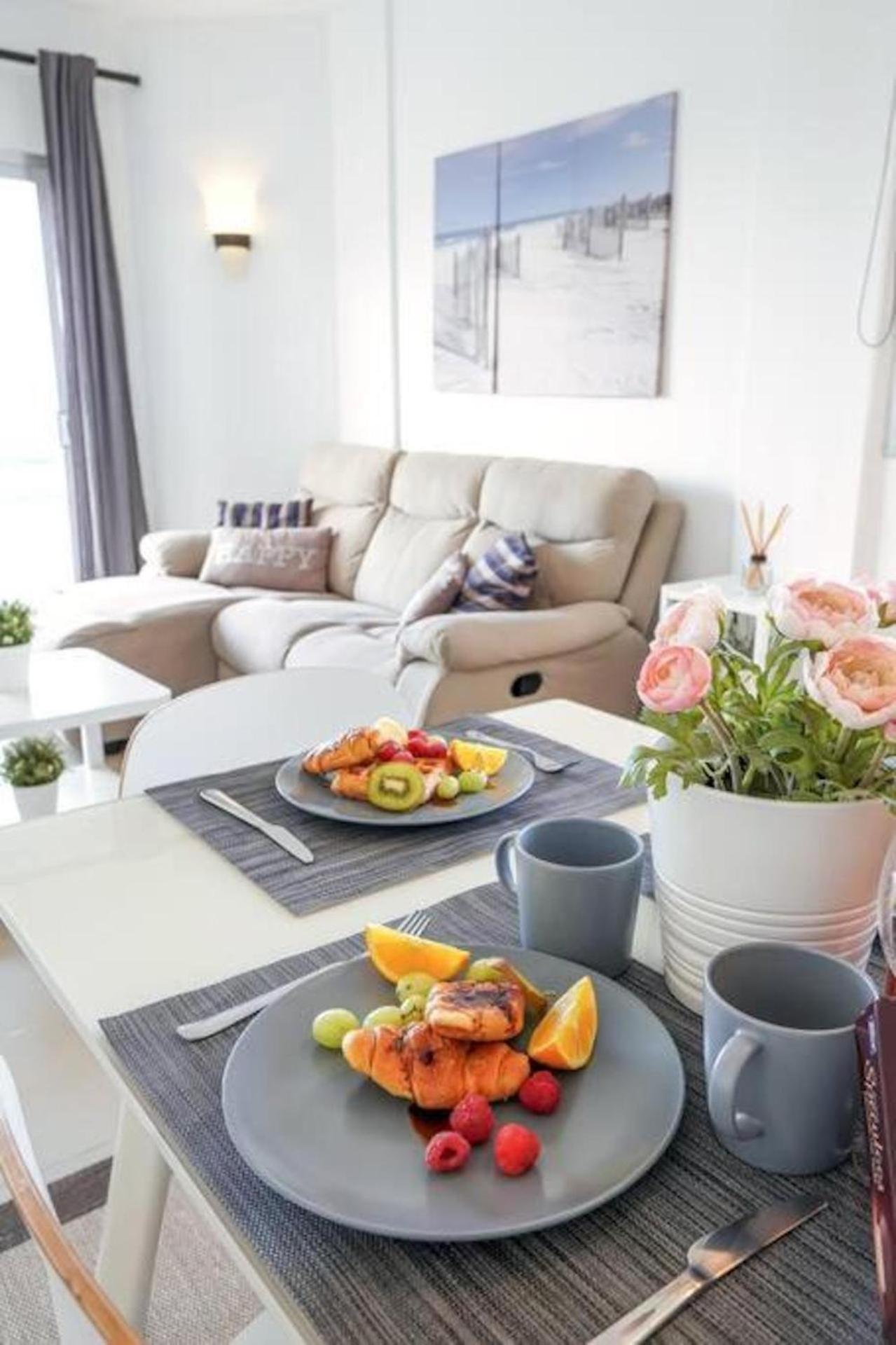 פלאיה פראיסו Amazing 2 Bedroom Flat With Beachfront And Pool, Paraiso Del Sur A306 מראה חיצוני תמונה